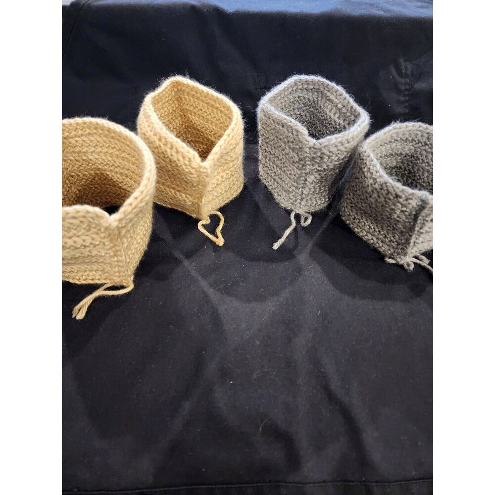 Womens 2 Pair (4) Knit Crochet Boot Cuffs Toppers Winter Warmers Tan And Gray - Picture 2 of 3